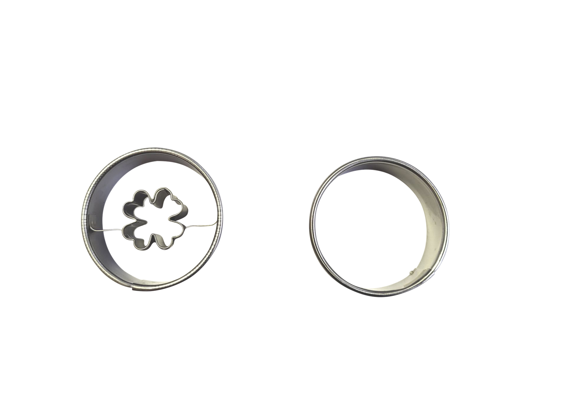 Linzer Ausstecher Kreis mit Kleeblatt